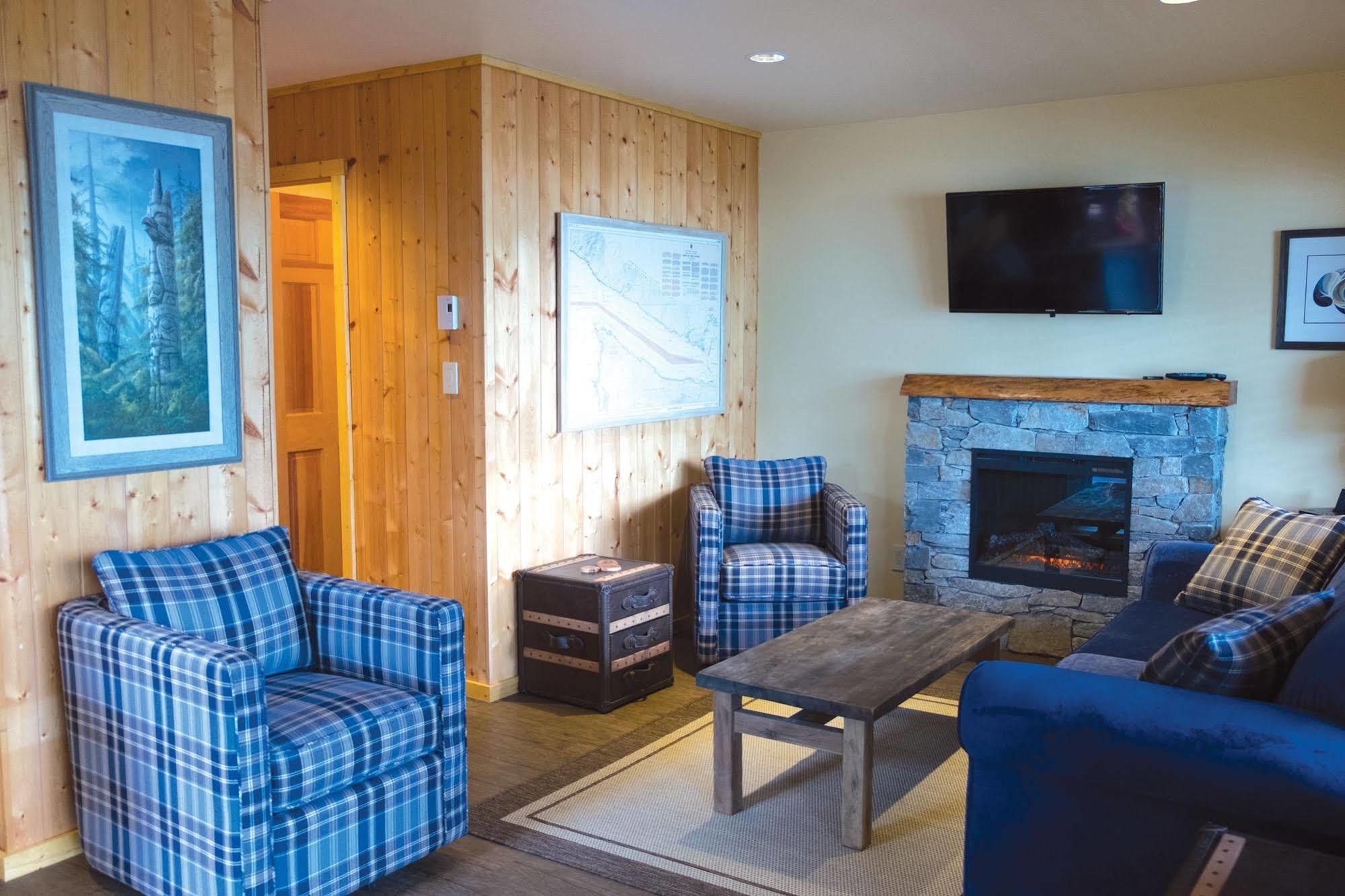Wild Renfrew Seaside Cottages Port Renfrew Exterior photo