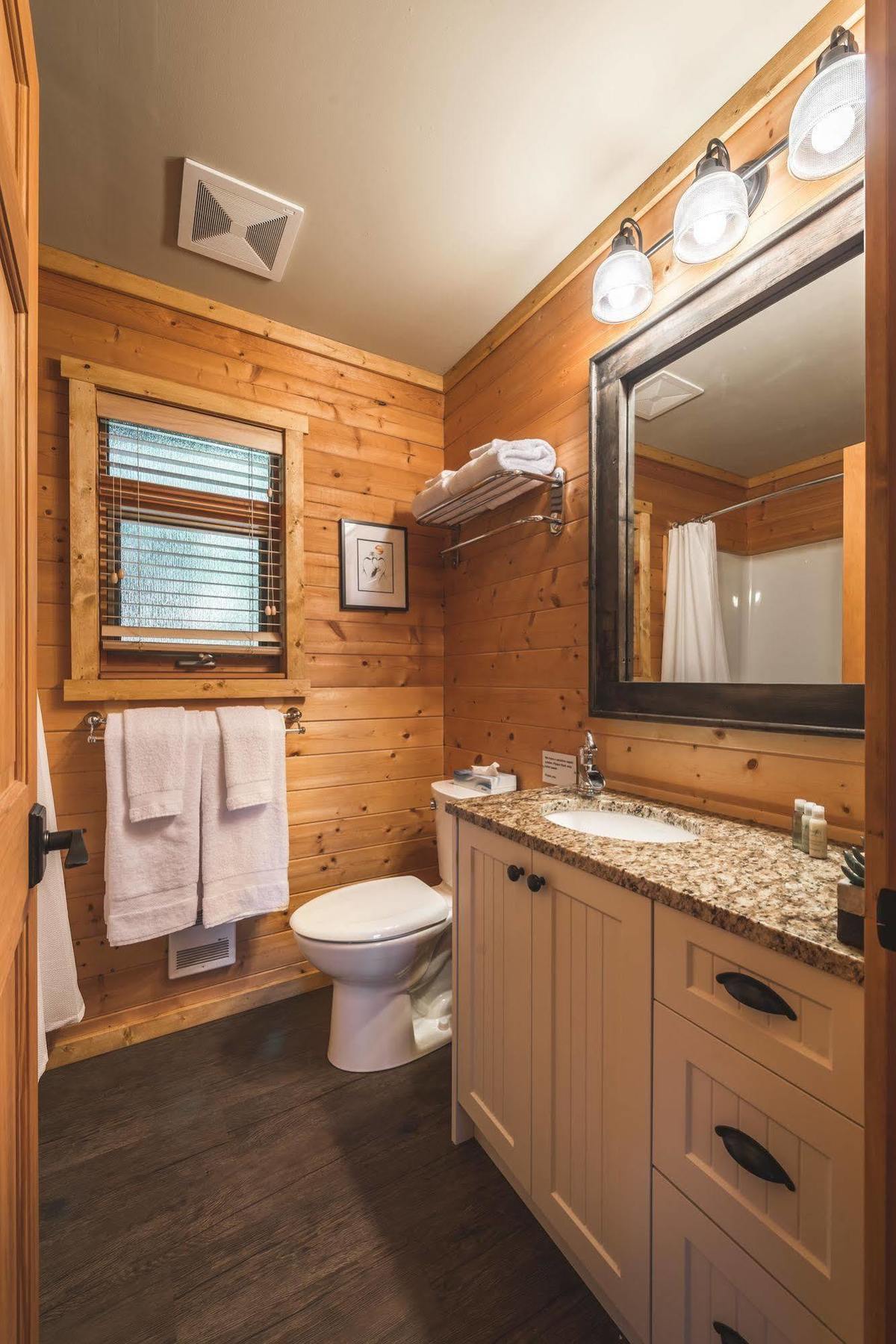 Wild Renfrew Seaside Cottages Port Renfrew Exterior photo